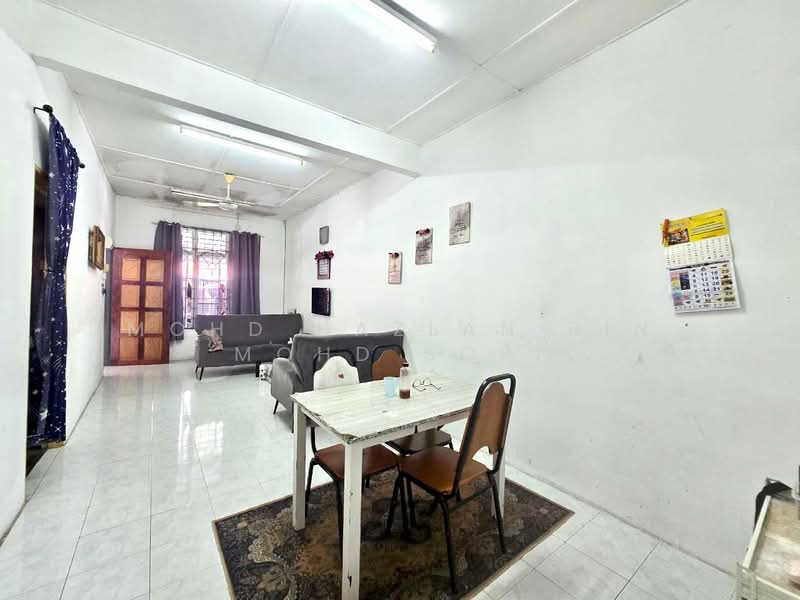 Rumah Teres 1 Tingkat untuk Dijual di Bandar Baru Kuala Selangor (Kuala Selangor) - Mohd Hazlan bin Mohd Sopi - PropertyGuru.com.my