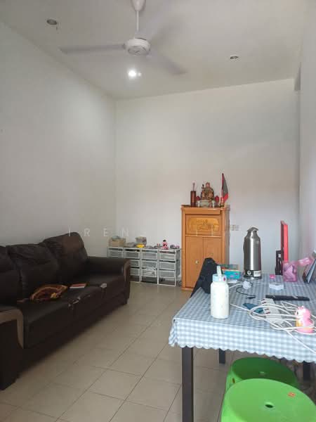 1-storey Terraced House for Sale in Taman Angsamas (Rasah) - Irene Siew - Living Room - PropertyGuru.com.my