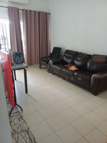 1-storey Terraced House for Sale in Taman Angsamas (Rasah) - Irene Siew - Living Room - PropertyGuru.com.my