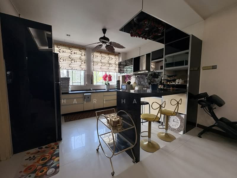 Bungalow for Sale in Subang Bestari (Shah Alam) - Hairi Halim - PropertyGuru.com.my