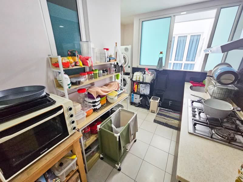 Kondominium untuk Dijual di Subang Parkhomes - Lee Jo Surf - Kitchen - PropertyGuru.com.my