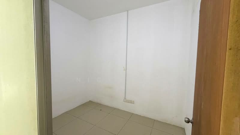 Shop for Rent in Taman Tan Sri Yaacob (Johor Bahru) - Nick Low - Interior - PropertyGuru.com.my