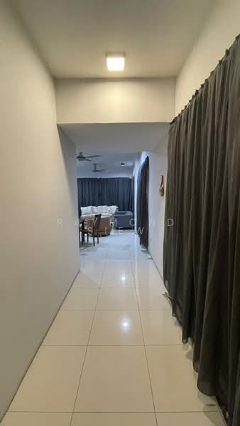 Townhouse for Rent in Petaling Jaya (Selangor) - Raymond Siew - Corridor - PropertyGuru.com.my