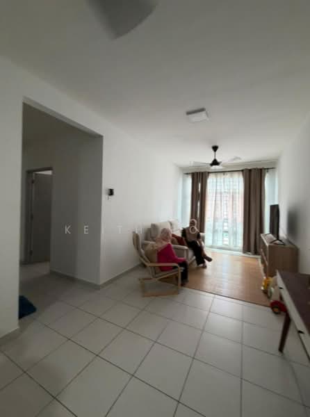 Pangsapuri untuk Dijual di Seri Utama - Keith Bobo - Living Room - PropertyGuru.com.my