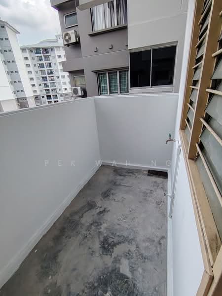 Pangsapuri untuk Dijual di Kenanga Apartments - Pek Wah Ng - PropertyGuru.com.my
