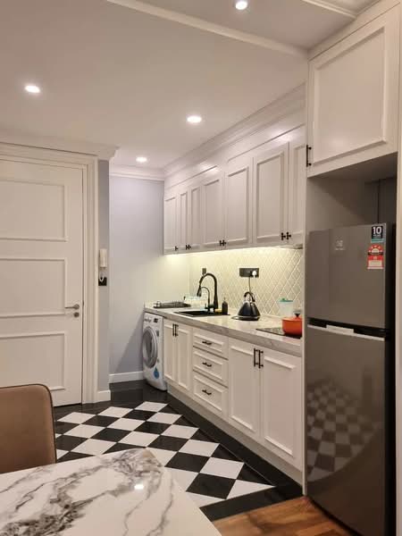 Apartment for Rent at V Residence Suites @ Sunway Velocity - Kew . - Kitchen - PropertyGuru.com.my