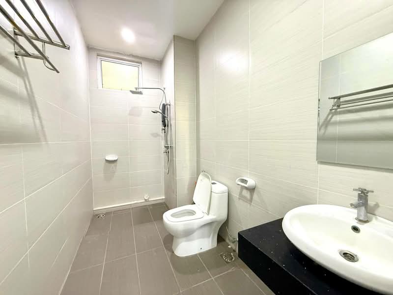 Condominium for Rent at D'mansion - Gan Chun Kai - Bathroom - PropertyGuru.com.my
