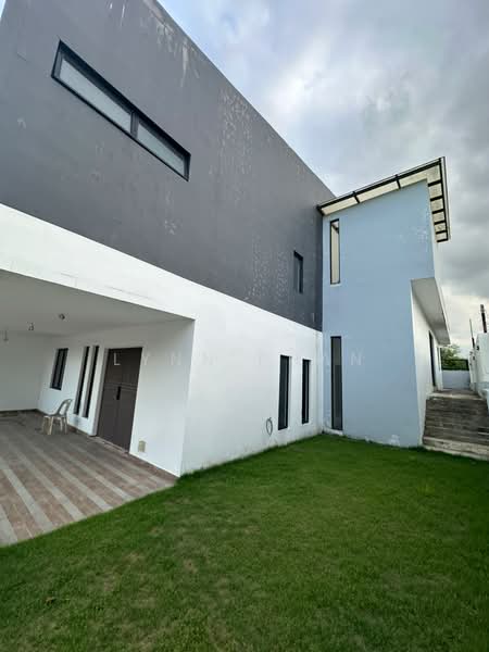 Semi-Detached House for Sale in Taman Nong Chik (Johor Bahru) - Lynn Phan - PropertyGuru.com.my