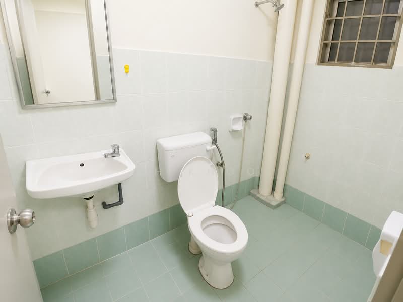 Apartment for Sale at Starville - KH Khoo - Bathroom - PropertyGuru.com.my