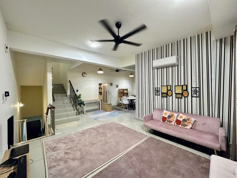 Townhouse for Rent in Bandar Puteri Bangi (Bangi) - Aida Ramle - Living Room - PropertyGuru.com.my