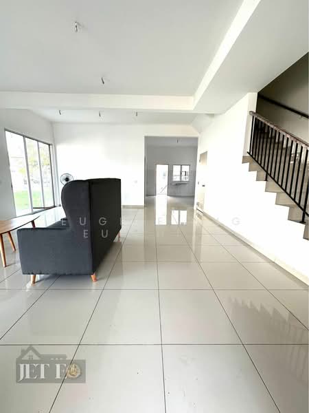 Rumah Teres 2 Tingkat untuk Dijual di Tanjong Duabelas (Selangor) - Eugene Ong Eu chieh - Living Room - PropertyGuru.com.my