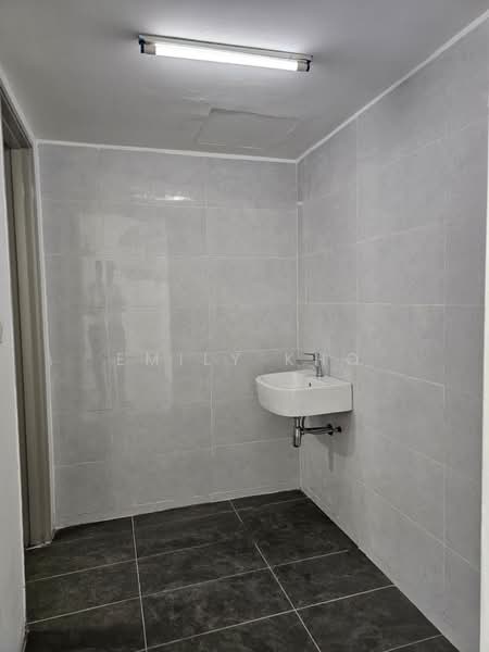 Shop for Rent in Shah Alam (Selangor) - Emily Kho - Bathroom - PropertyGuru.com.my