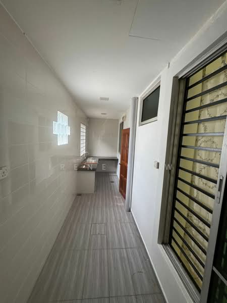 2-storey Terraced House for Sale in Bandar Sri Sendayan (Negeri Sembilan) - Irene Siew - Kitchen - PropertyGuru.com.my