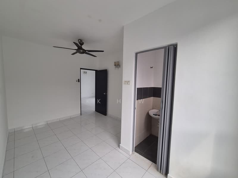 Rumah Teres 2 Tingkat untuk Dijual di Semenyih Parklands (Beranang) - KK HEW - Interior - PropertyGuru.com.my