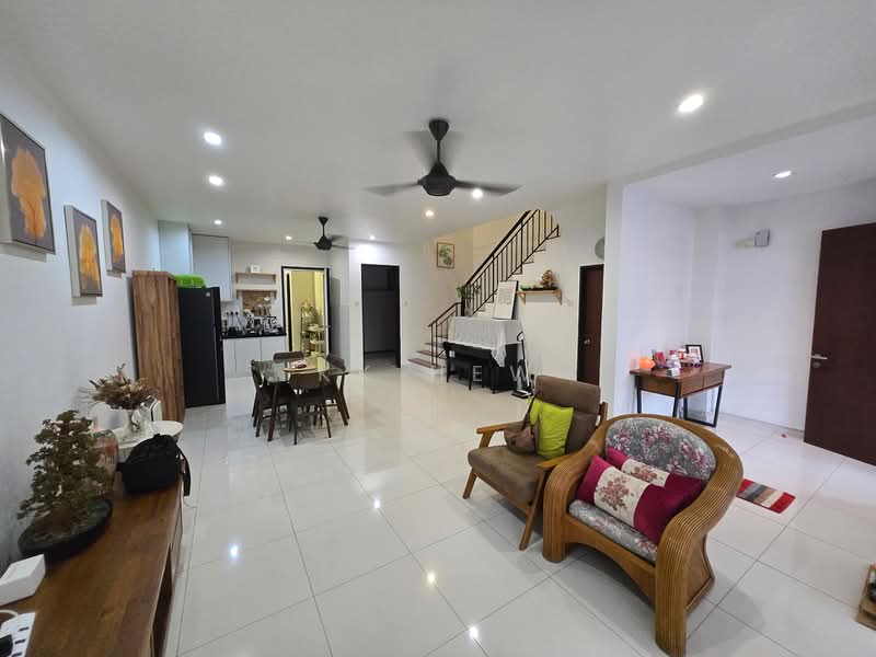 2-storey Terraced House for Sale in Kajang East (Semenyih) - KK HEW - Living Room - PropertyGuru.com.my