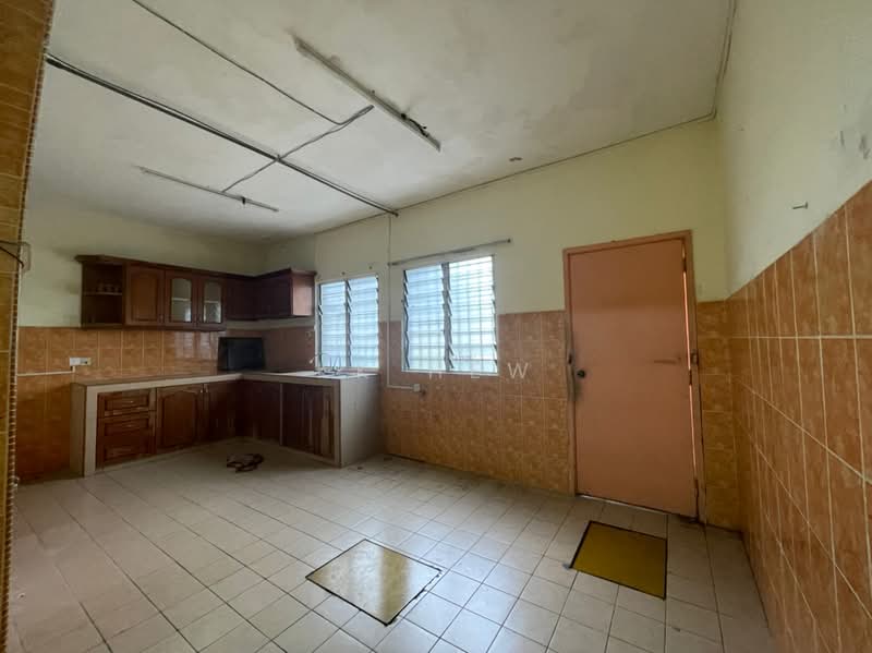 Rumah Teres 2 Tingkat untuk Dijual di Taman Bukit Semenyih (Semenyih) - KK HEW - Kitchen - PropertyGuru.com.my