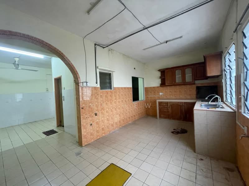 Rumah Teres 2 Tingkat untuk Dijual di Taman Bukit Semenyih (Semenyih) - KK HEW - Kitchen - PropertyGuru.com.my