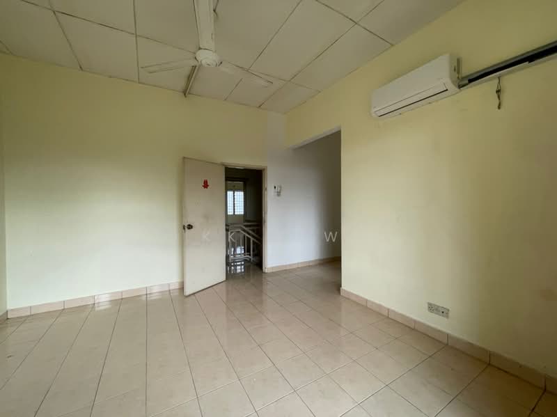 Rumah Teres 2 Tingkat untuk Dijual di Taman Bukit Semenyih (Semenyih) - KK HEW - Interior - PropertyGuru.com.my