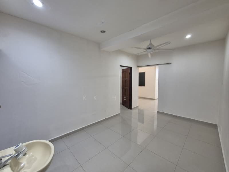 Rumah Teres 1 Tingkat untuk Dijual di Taman Paling Jaya (Semenyih) - KK HEW - Interior - PropertyGuru.com.my