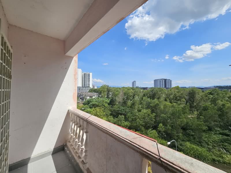 Pangsapuri untuk Disewa di Anggerik Villa 2 Apartment - KK HEW - Balcony - PropertyGuru.com.my