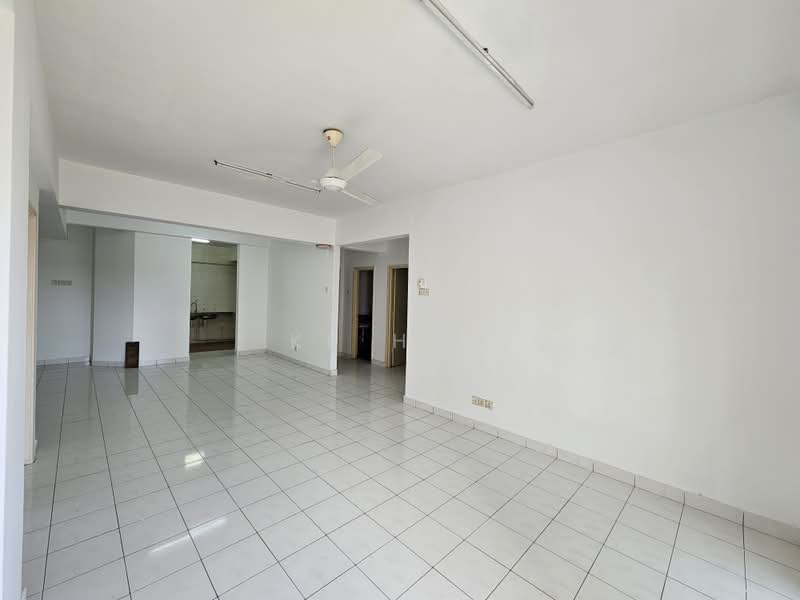 Pangsapuri untuk Disewa di Anggerik Villa 2 Apartment - KK HEW - Interior - PropertyGuru.com.my