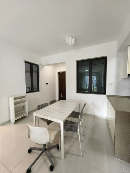Condominium for Rent at Cerulean Bay @ Forest City - Ck Leow - Dining Room - PropertyGuru.com.my