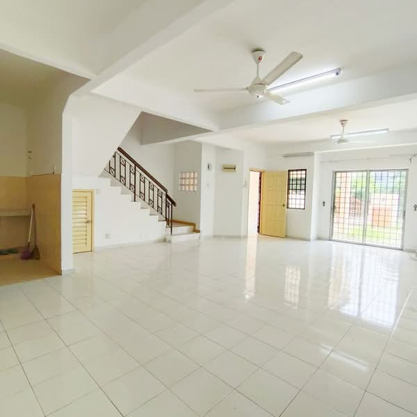 Rumah Teres 2 Tingkat untuk Dijual di Taman Kajang Perdana (Kajang) - Hany . - PropertyGuru.com.my