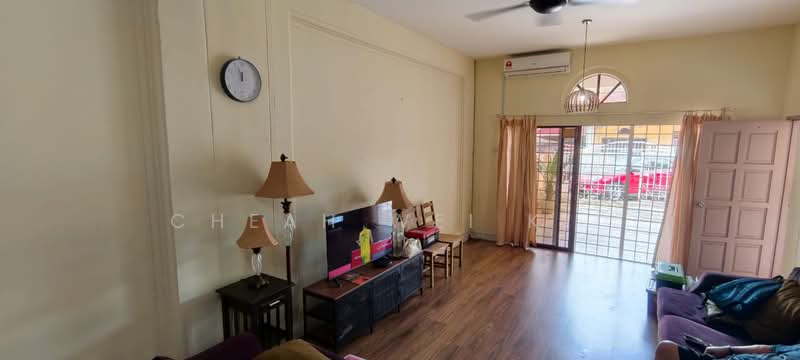 Rumah Teres 1 Tingkat untuk Dijual di Seksyen 4 (Kota Damansara) - Cheah Wei Kit - Living Room - PropertyGuru.com.my