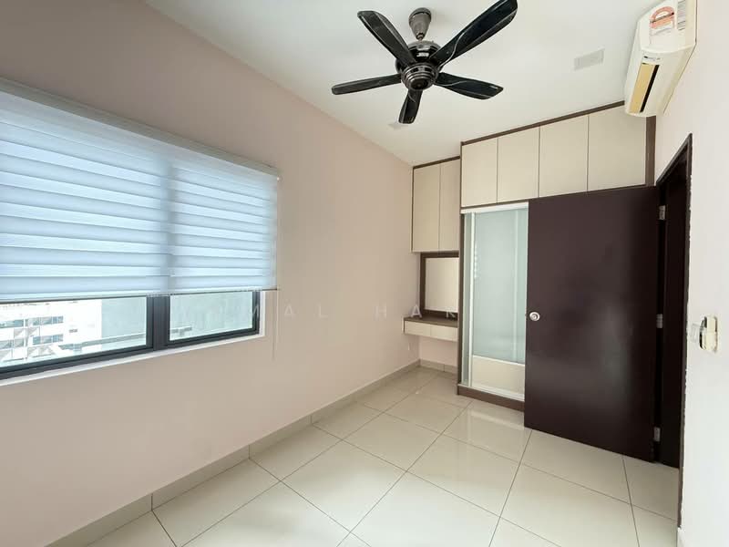 Condominium for Sale at Oasis 2 Residence - Ikmal Hakim - Bedroom - PropertyGuru.com.my
