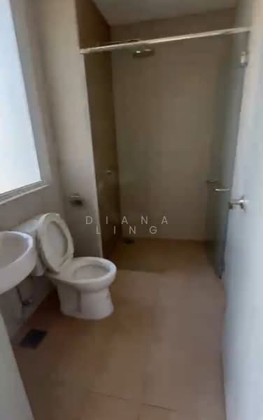 Pangsapuri untuk Dijual di Amverton Greens - Diana Ling - Bathroom - PropertyGuru.com.my