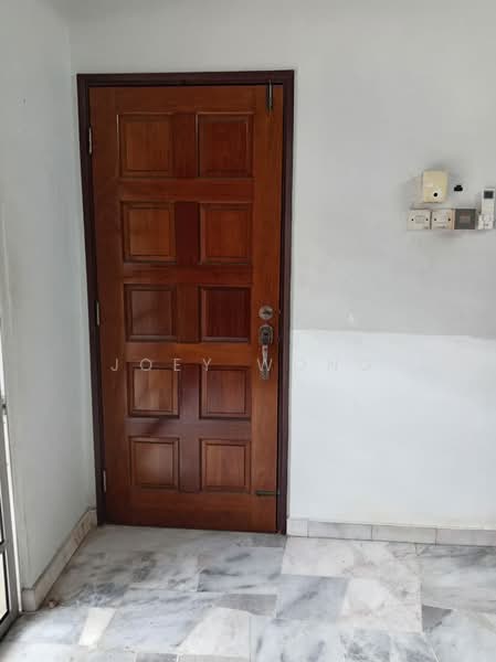 Rumah Teres untuk Dijual di Usj 4 (Subang Jaya) - Joey Wong - Entrance - PropertyGuru.com.my