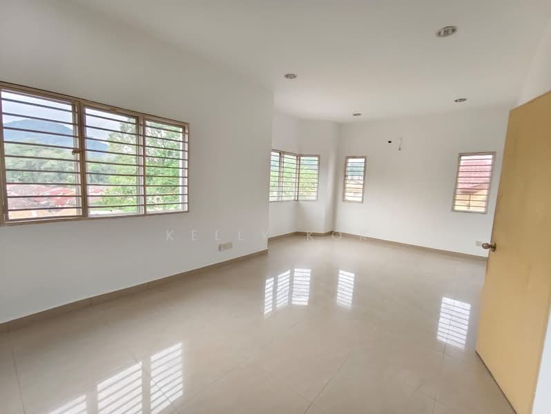 Rumah Berkembar untuk Dijual di Sungai Buloh (Selangor) - Kelly Kok - PropertyGuru.com.my