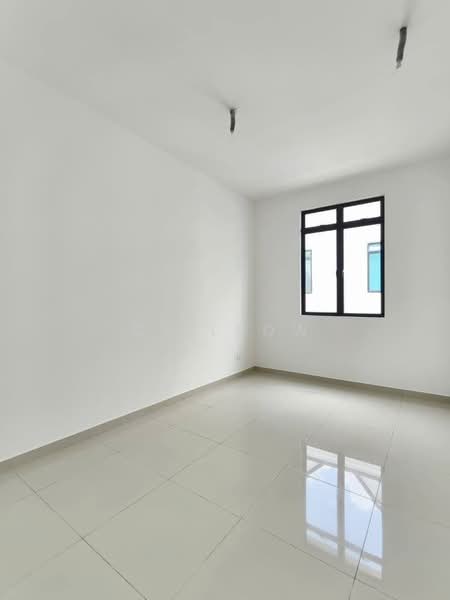 Rumah Teres 2 Tingkat untuk Dijual di Bandar Seri Alam (Masai) - Ck Leow - PropertyGuru.com.my