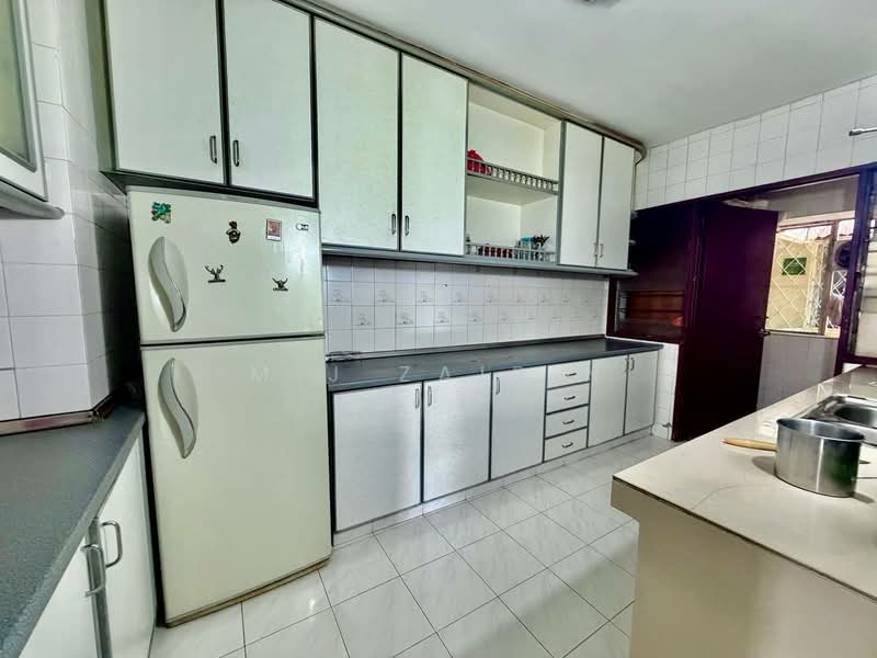 Kondominium untuk Dijual di Le Jardine Condominium - M.J Zairin - Kitchen - PropertyGuru.com.my