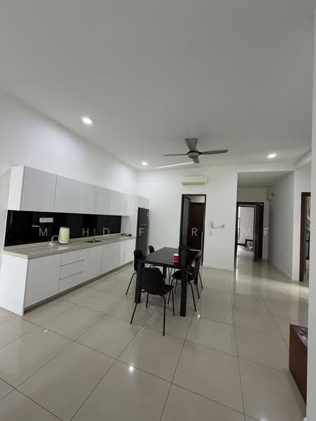 Kondominium untuk Disewa di Isle of Kamares - Mohd Fitri MF - Kitchen - PropertyGuru.com.my