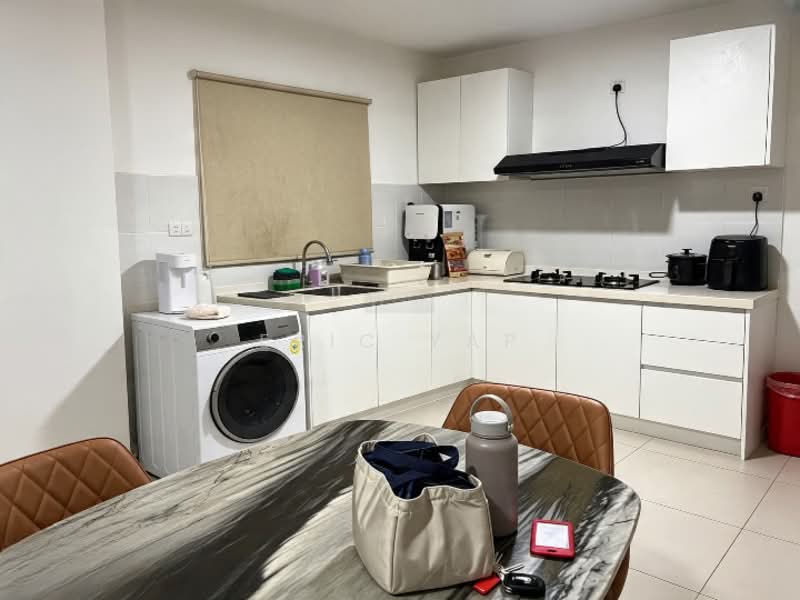 Service Residence for Rent at Huni @ Eco Ardence - Eric Yap - Kitchen - PropertyGuru.com.my