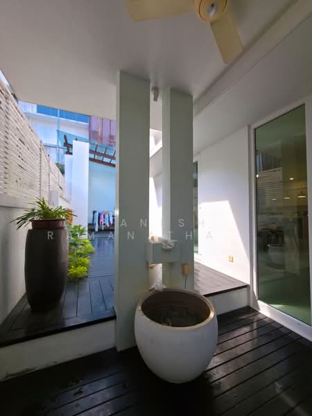 Rumah Berkembar untuk Dijual di Damansara Perdana (Selangor) - Ganesh Ramanathan (Ganesha) - Exterior - PropertyGuru.com.my
