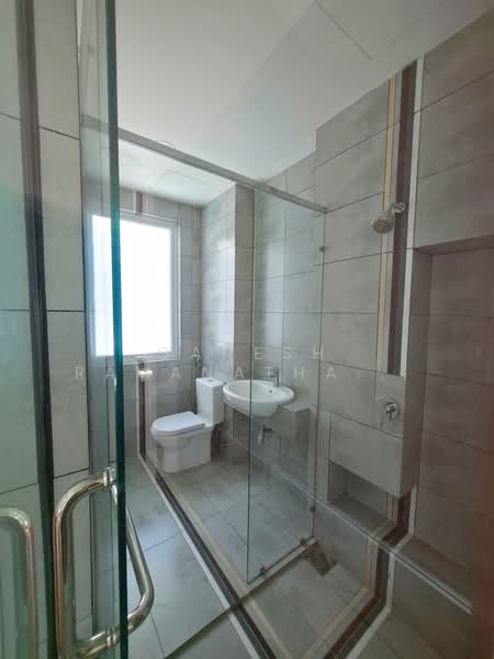 Rumah Berkembar untuk Dijual di Damansara Perdana (Selangor) - Ganesh Ramanathan (Ganesha) - PropertyGuru.com.my