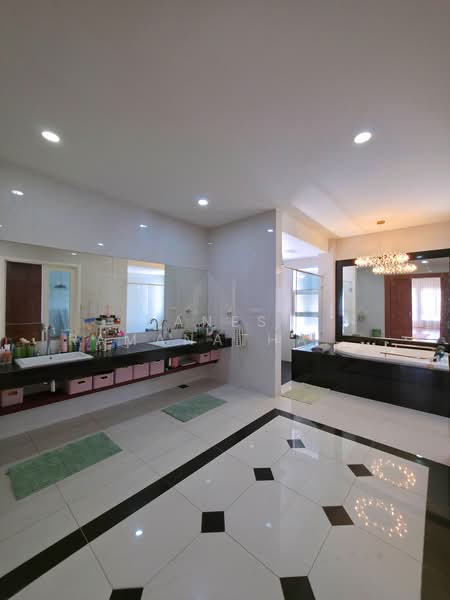 Rumah Berkembar untuk Dijual di Damansara Perdana (Selangor) - Ganesh Ramanathan (Ganesha) - PropertyGuru.com.my