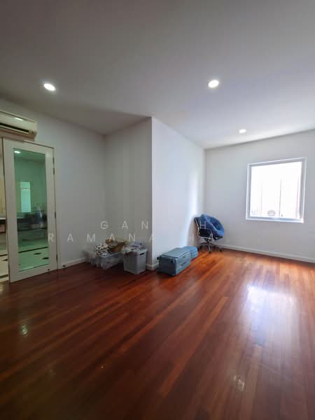 Rumah Berkembar untuk Dijual di Damansara Perdana (Selangor) - Ganesh Ramanathan (Ganesha) - PropertyGuru.com.my