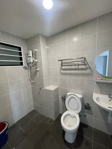 Servis Apartment untuk Disewa di Huni @ Eco Ardence - Andrew Tan - Bathroom - PropertyGuru.com.my
