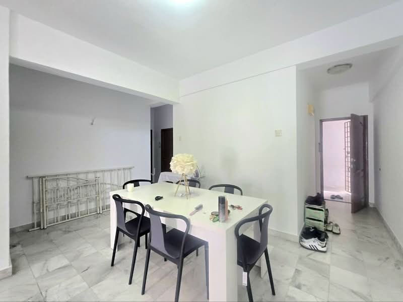 Condominium for Sale at Pandan Puteri - M.J Zairin - Dining Room - PropertyGuru.com.my