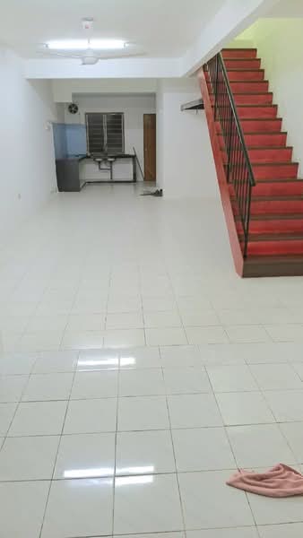 Rumah Teres 2 Tingkat untuk Dijual di Taman Scientex Pasir Gudang (Pasir Gudang) - Daniel Yong - Interior - PropertyGuru.com.my