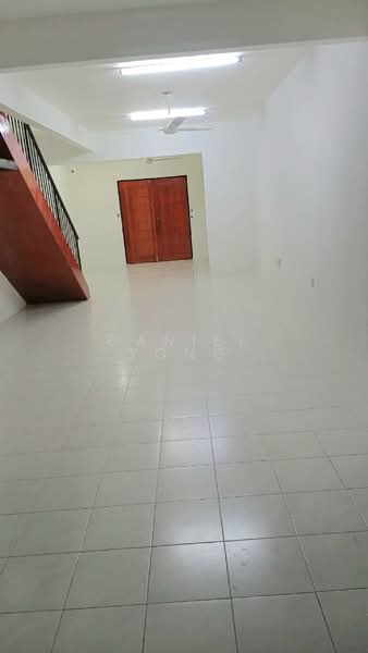 Rumah Teres 2 Tingkat untuk Dijual di Taman Scientex Pasir Gudang (Pasir Gudang) - Daniel Yong - Interior - PropertyGuru.com.my