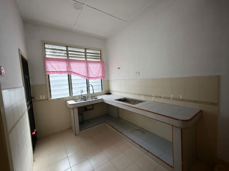 Rumah Teres untuk Dijual di Taman Balok Perdana (Sungai Karang) - Mohammad Azizi - PropertyGuru.com.my