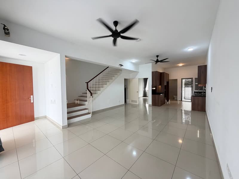 2-storey Terraced House for Rent in Bandar Gamuda Cove (Dengkil) - Mohd Fitri MF - Living Room - PropertyGuru.com.my