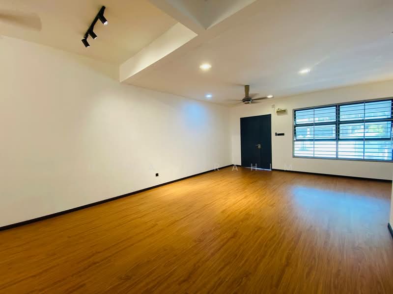 Terraced House for Sale in Perdana College Heights (Mantin) - Hawa Ibrahim - Living Room - PropertyGuru.com.my