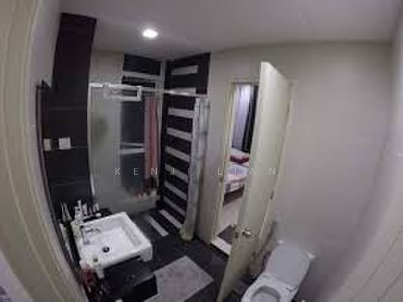 Pangsapuri untuk Dijual di Central Residence @ Sungai Besi - Kenji Lian - Bathroom - PropertyGuru.com.my