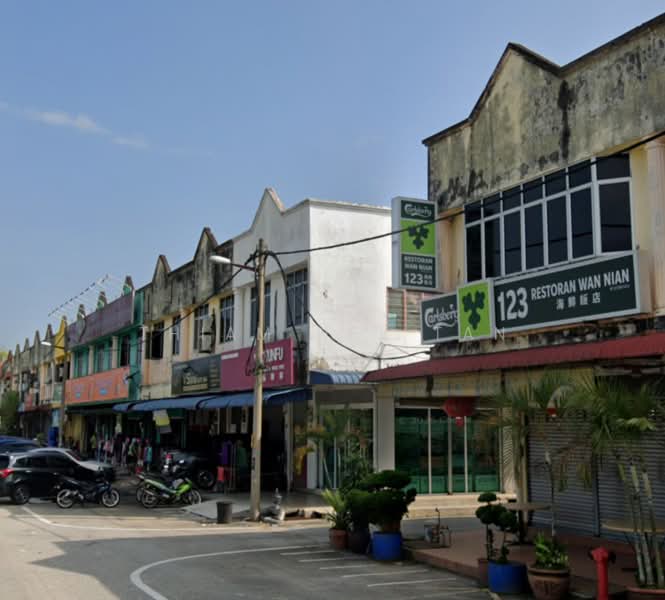 Shop for Sale in Tanjung Malim (Perak) - Thiam Hee Tan - Exterior - PropertyGuru.com.my