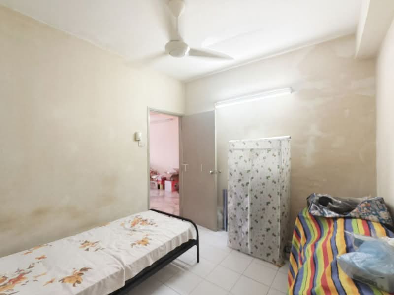 Kondominium untuk Dijual di Menara Bakti - Siti . - Bedroom - PropertyGuru.com.my